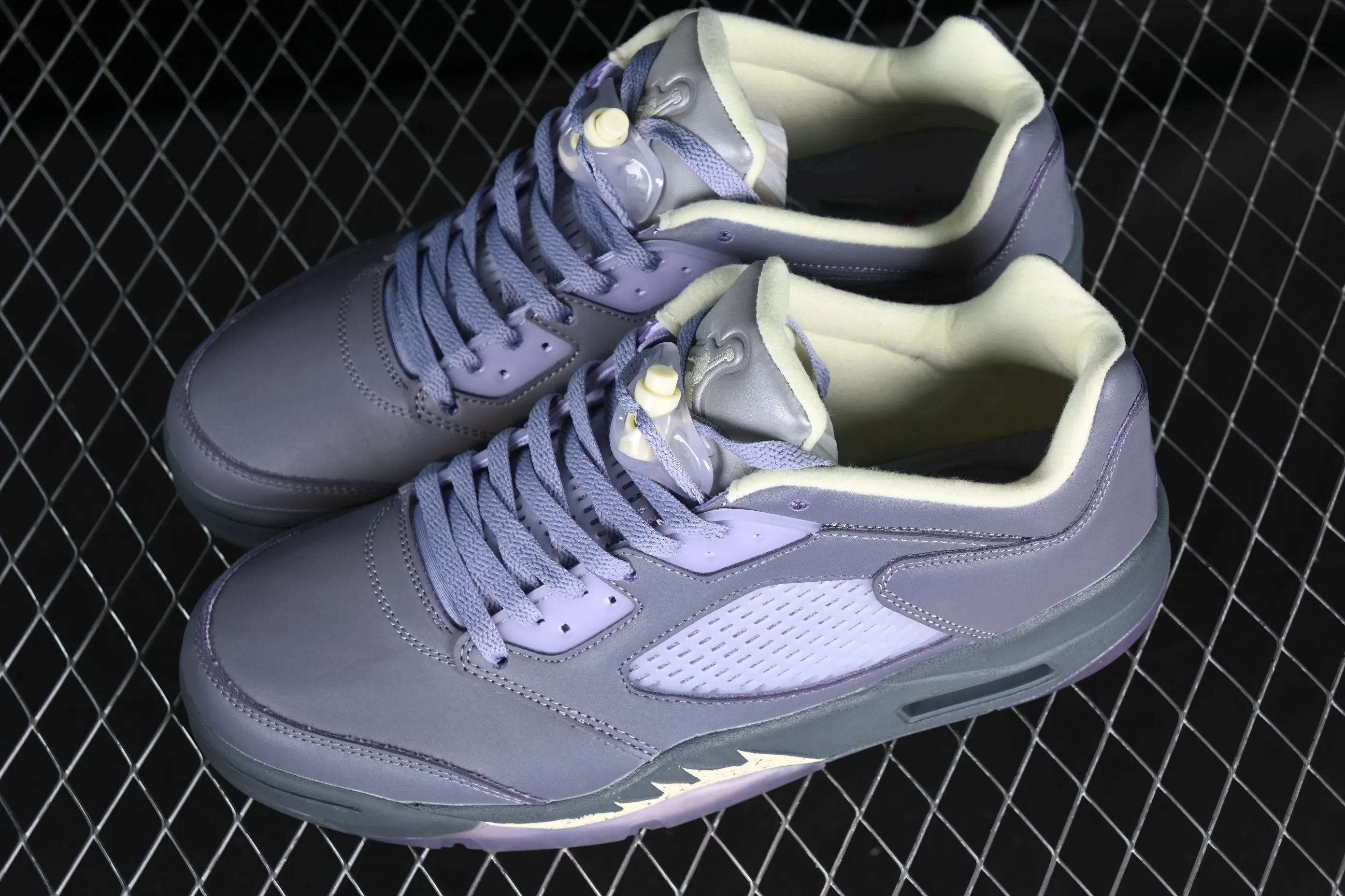 All categories Air Jordan Jordan series basketball shoes Air Jordan 5 Air Jordan 5 Low "Indigo Haze" AJ5 Joe 5 3M reflective indigo haze low-top basketball shoes FJ4563-500